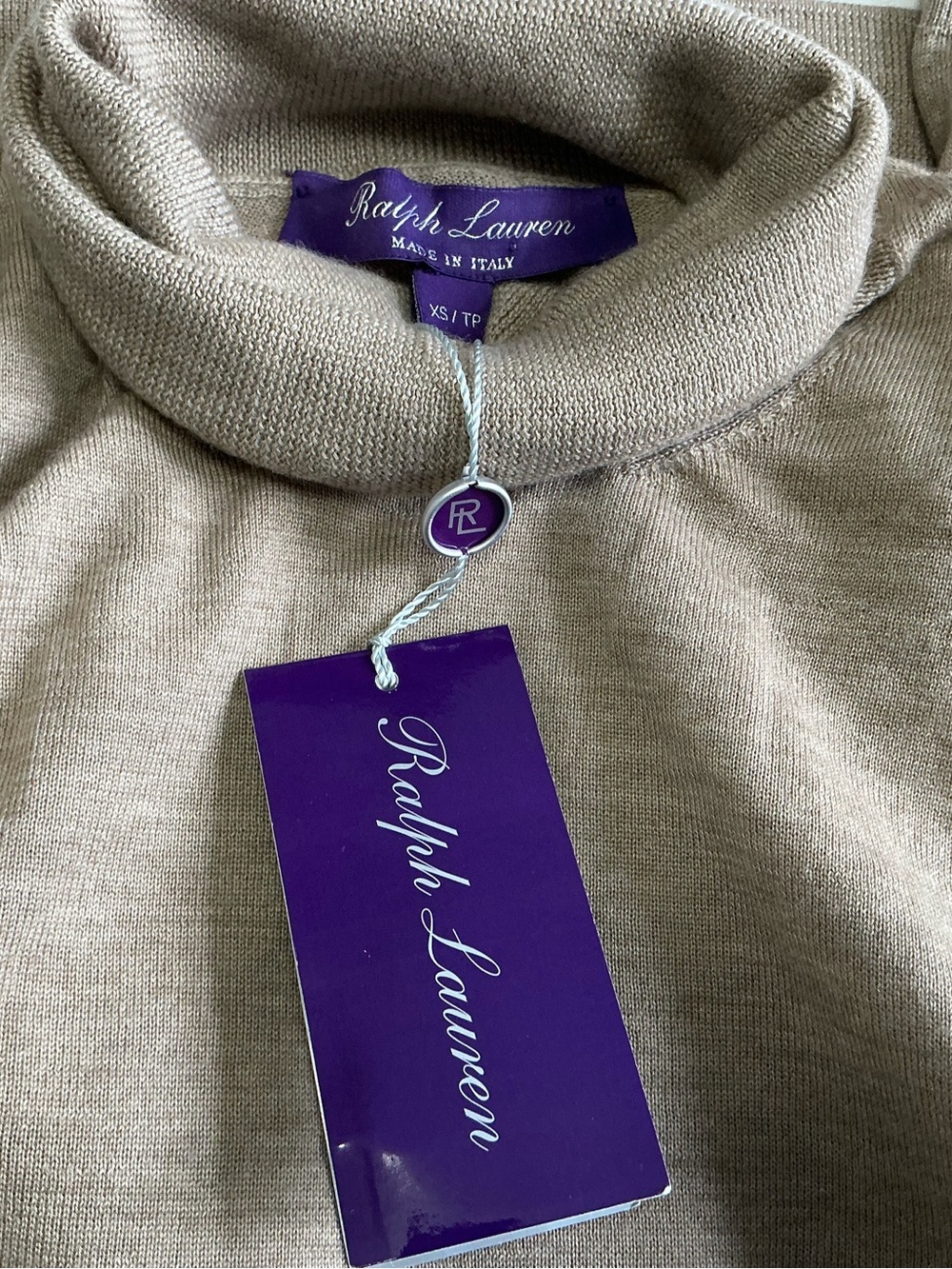 Ralph Lauren Purple Label Beige/Tan 100% Italian Cashmere Turtleneck Sweater - Picture 4 of 5